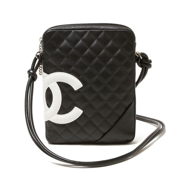 Chanel Medium Pochette Black Shoulder Bag - Picture 1 of 5